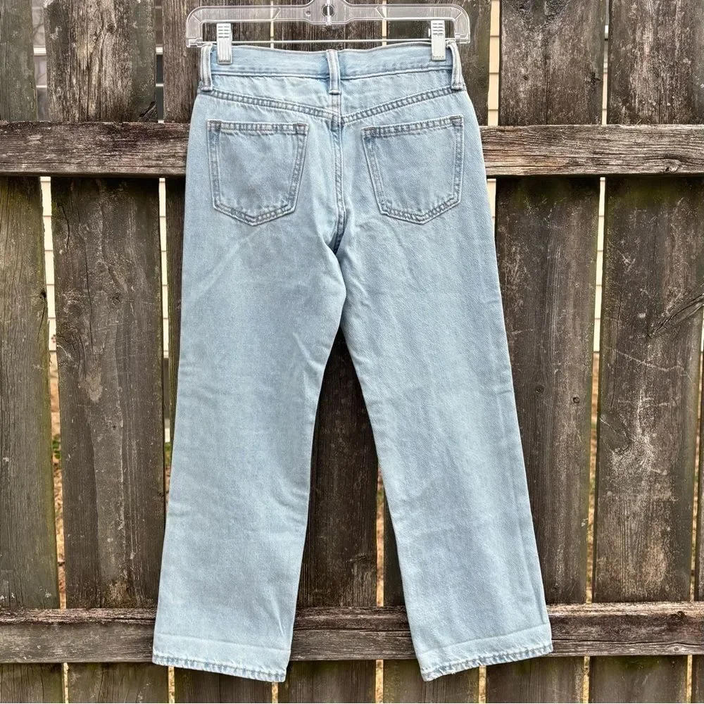 Old Navy Loose Fit Light Wash Jeans Girls‎ 8